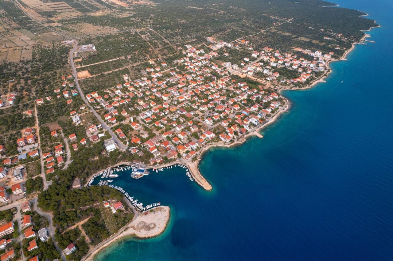 Apartments With A Parking Space Mandre, Pag - 16836 Bagian luar foto